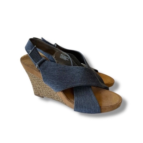 AEROSOLES Shoes - Aerosoles | "Coco Plush" Women's Denim Blue Wedge Weave Sandals Size 9 Rattan